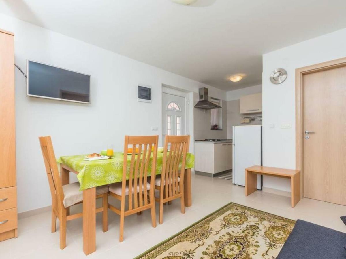 Apartment F-3 Klimno Dış mekan fotoğraf